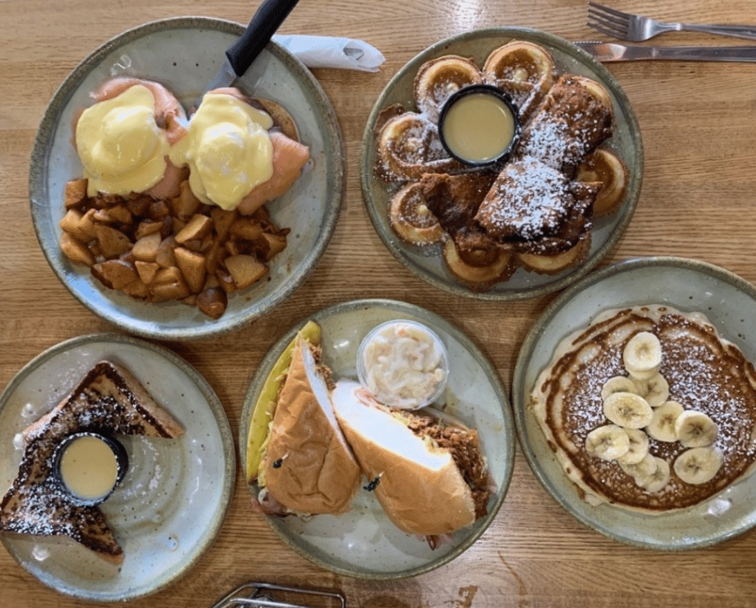 Chicago's Janik's Cafe has found success on Grubhub